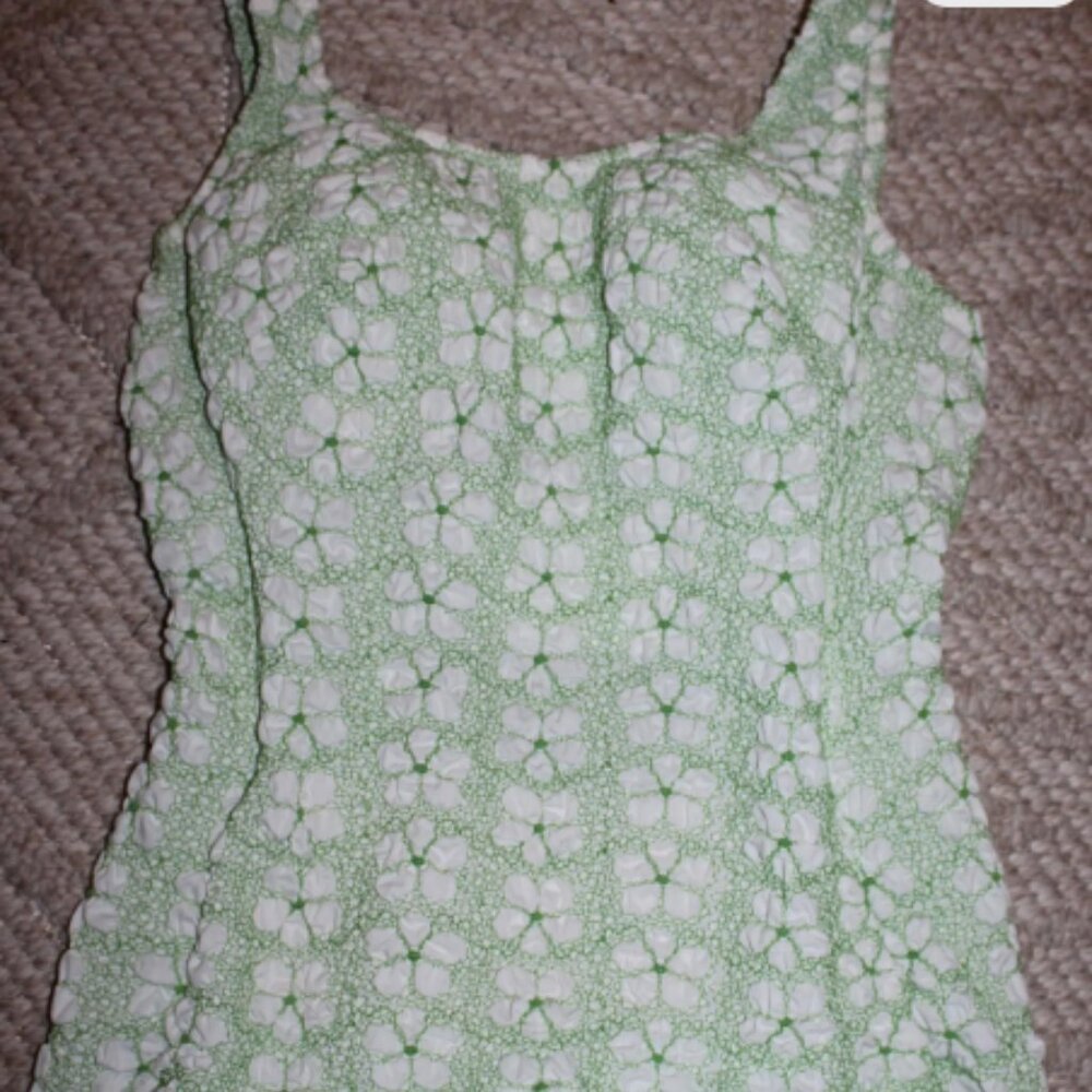 VINTAGE 1950s Peter Pan Sun Blazers Green and White Flower Design One Piece